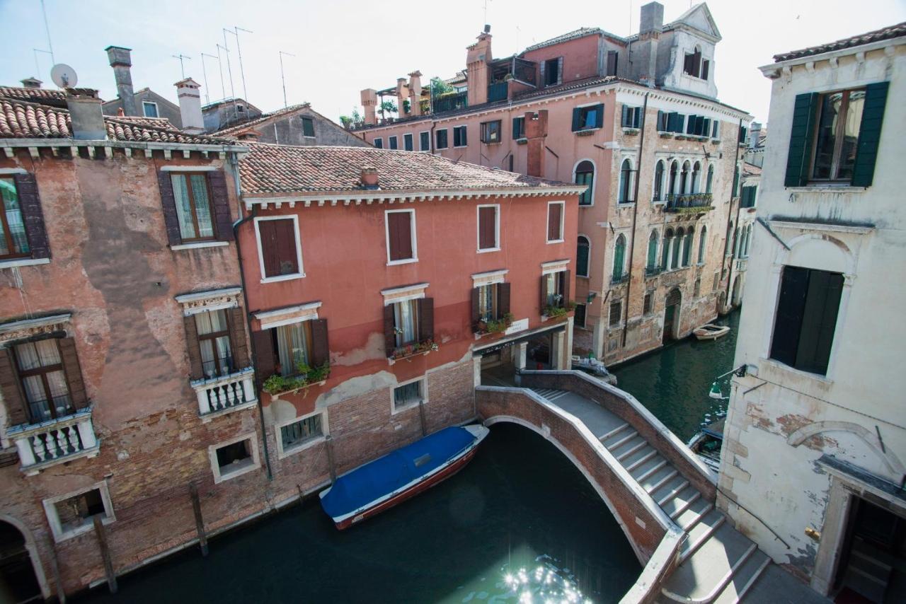 Ca Zulian Amazing Canal View Apartment Benátky Exteriér fotografie